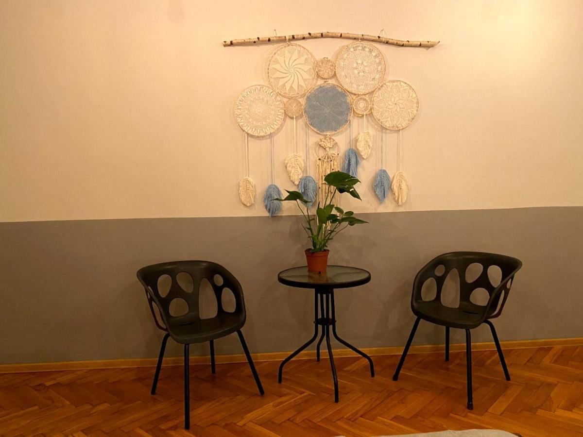 Lares And Penates Apartamento Cracovia Exterior foto