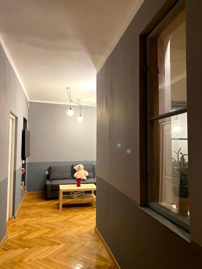 Lares And Penates Apartamento Cracovia Exterior foto