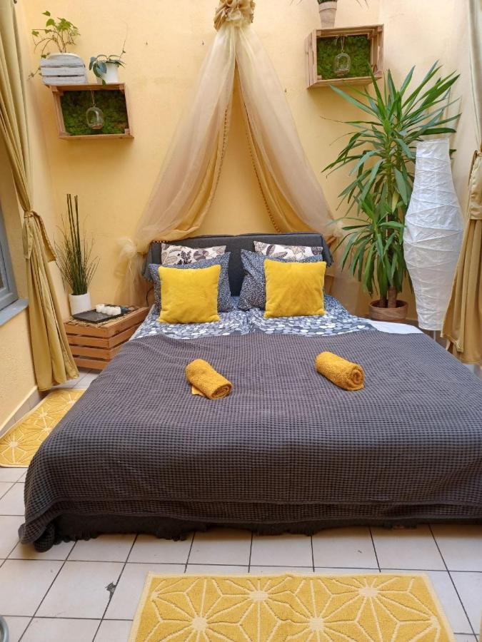 Lares And Penates Apartamento Cracovia Exterior foto